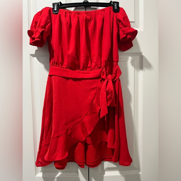 Tinas Fashion Red Wrap Skater Dress NWT - Picture 2 of 9